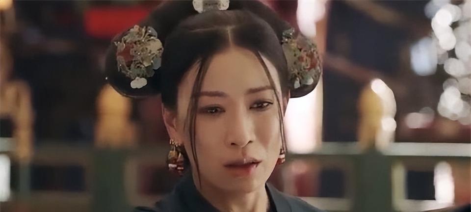 1766年，乾隆正在木兰围场里兴高采烈地狩猎，就在这时，一个侍卫惶惶张张地向乾隆