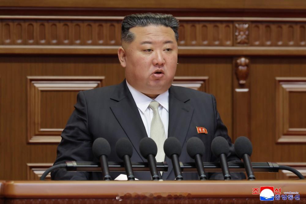 让我们在新征程上取得蓬勃飞跃发展赓续以不屈的开拓斗争争取的伟大胜利和光荣关于朝鲜