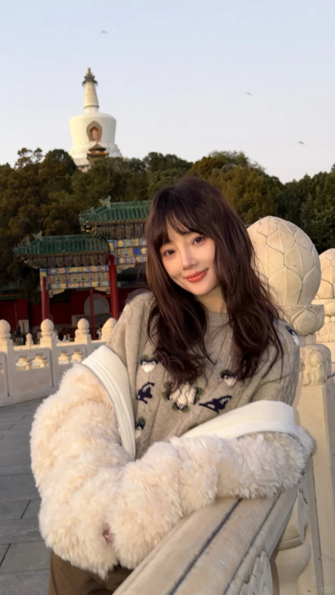 李小璐晒北京秋日写真，北京的秋天好适合拍照，美！​​​