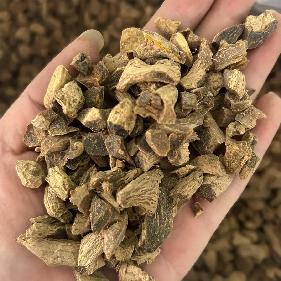 肾精越足，功能越稳健，几块钱的小方子，补肾固精、强痿起坚！老话说“肾精耗