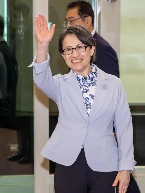 萧美琴今天中午率团启程前往南太平洋岛国帕劳进行为期5天的窜访，会不会发生赖清德赴
