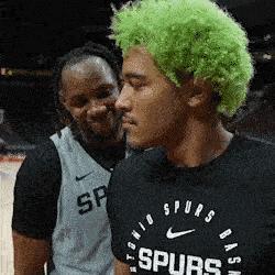 马刺打进NBA杯决赛，突然想起了索汗啊，这位波波老爷子朝的未来之星，本赛季似乎逐