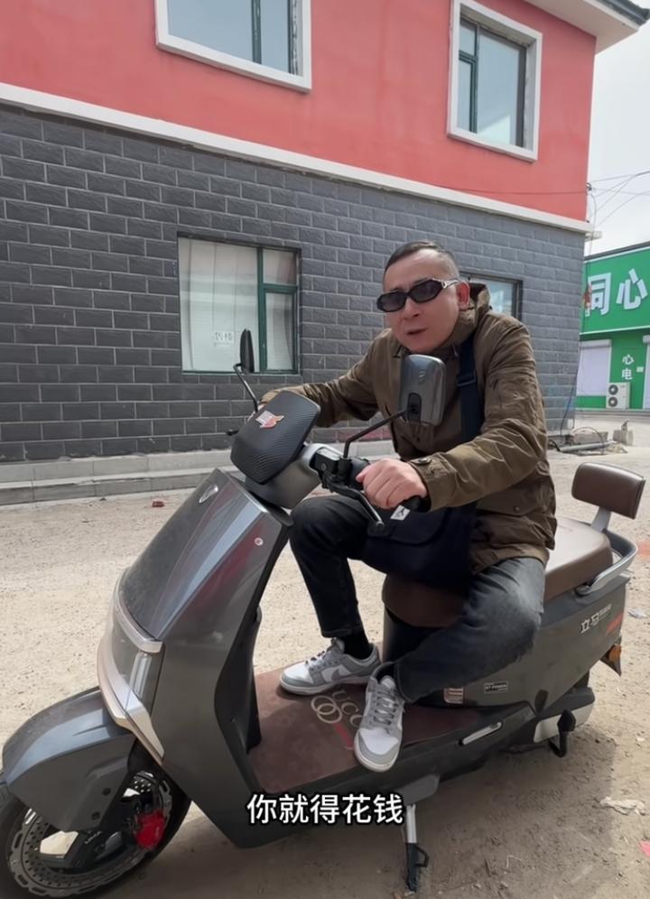 这哥们你开这车，到老丈人家能先动筷不？