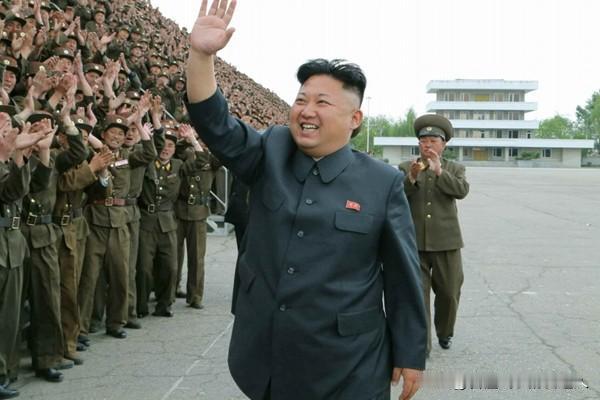 朝鲜为俄罗斯送去千万发炮弹、数万集装箱、本国士兵的命！很多人以为这是两个战略伙