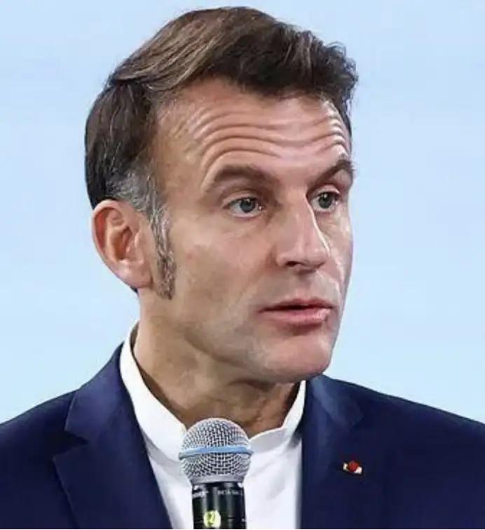 关于法国总统‘变色龙’，他的表现又被我不幸言中！前几天，法国总统马克龙来我们