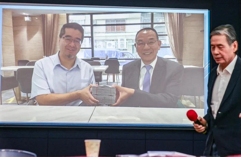 台商会长再度回应金溥聪疑问：钱是捐给马英九的马英九基金会内部纷扰歹戏拖棚，金溥