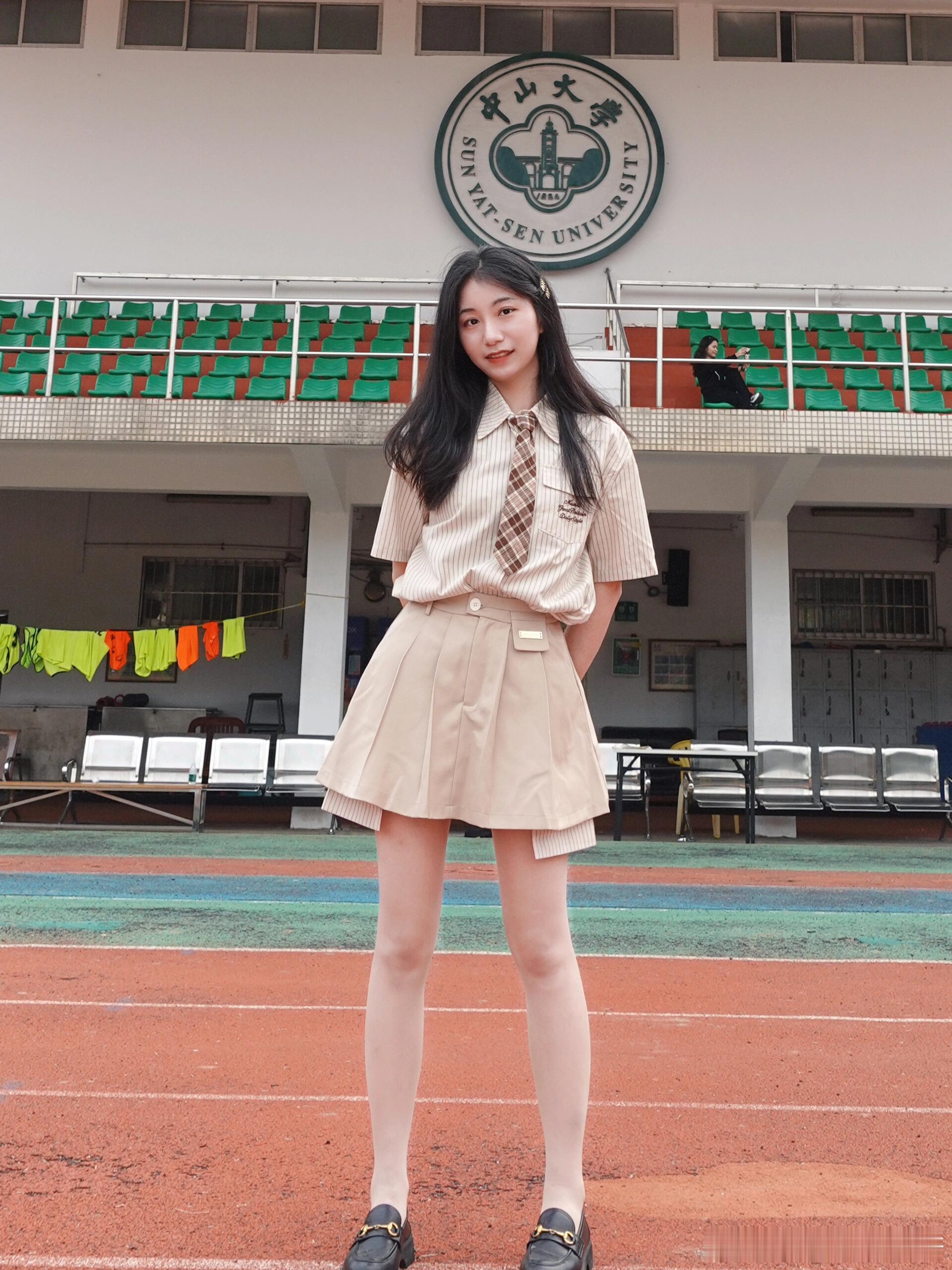 青春的岁月，朦胧的美~