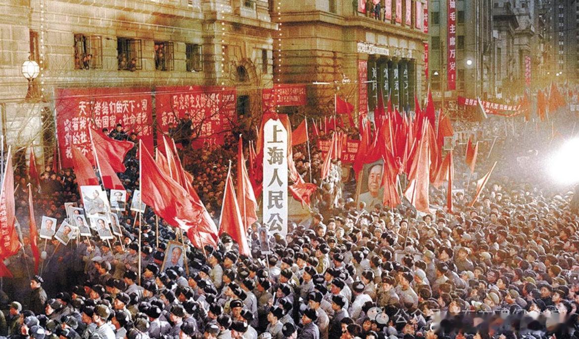 【历史已经且继续在证明：毛主席是对的！】今天我们站在二十一世纪的现实之中，望向百