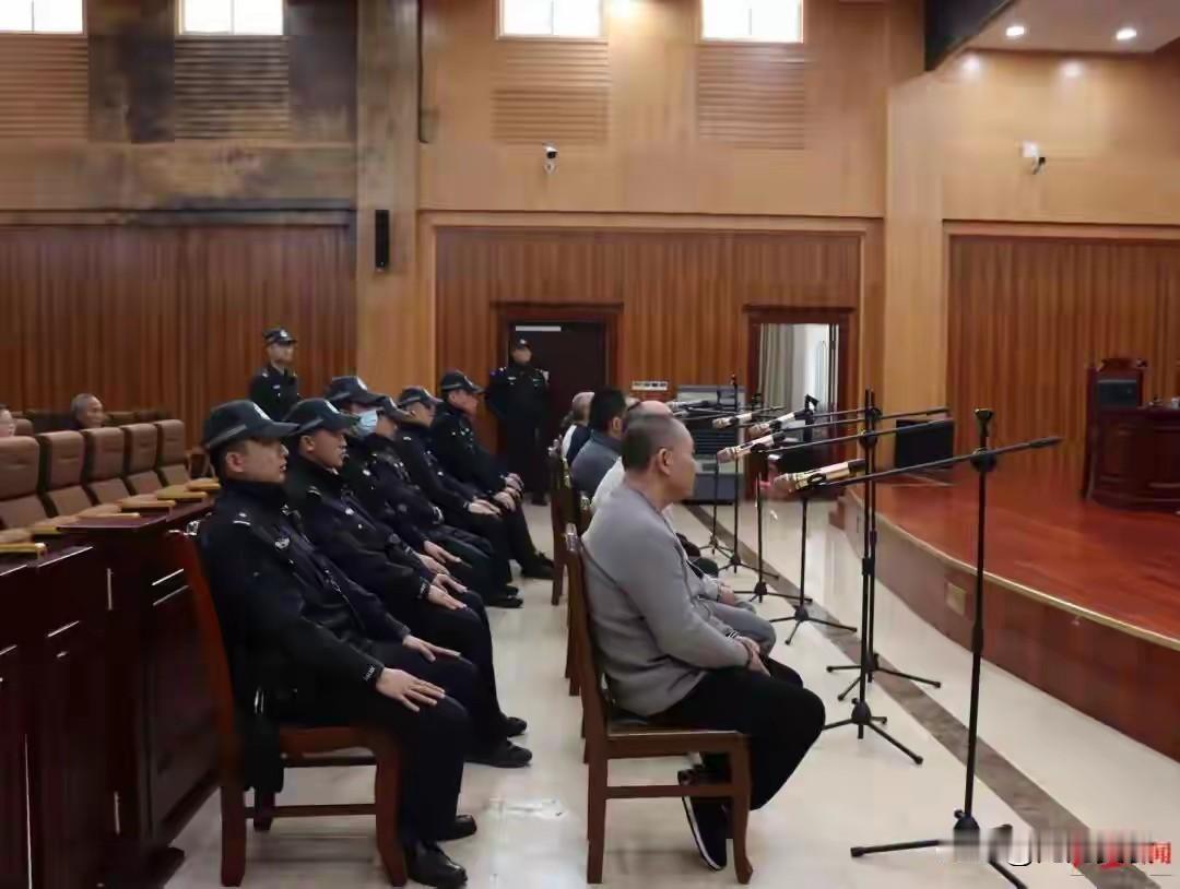 四川蒲江耙耙柑使用“脱酸剂”案宣判：19人获刑，主犯罚没1600万元202