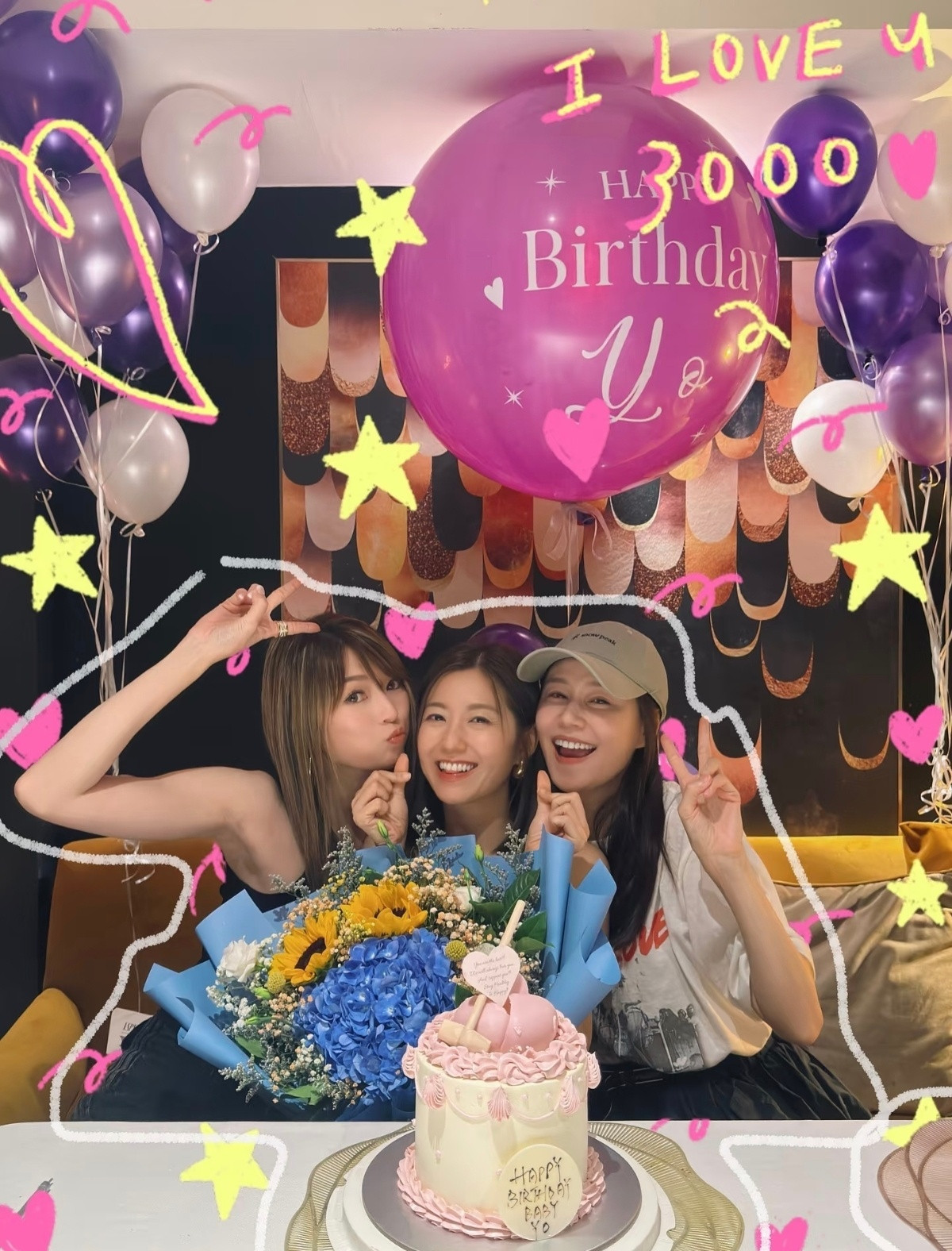 连诗雅和黄翠如为闺蜜陈自瑶庆祝44岁生日。​​​