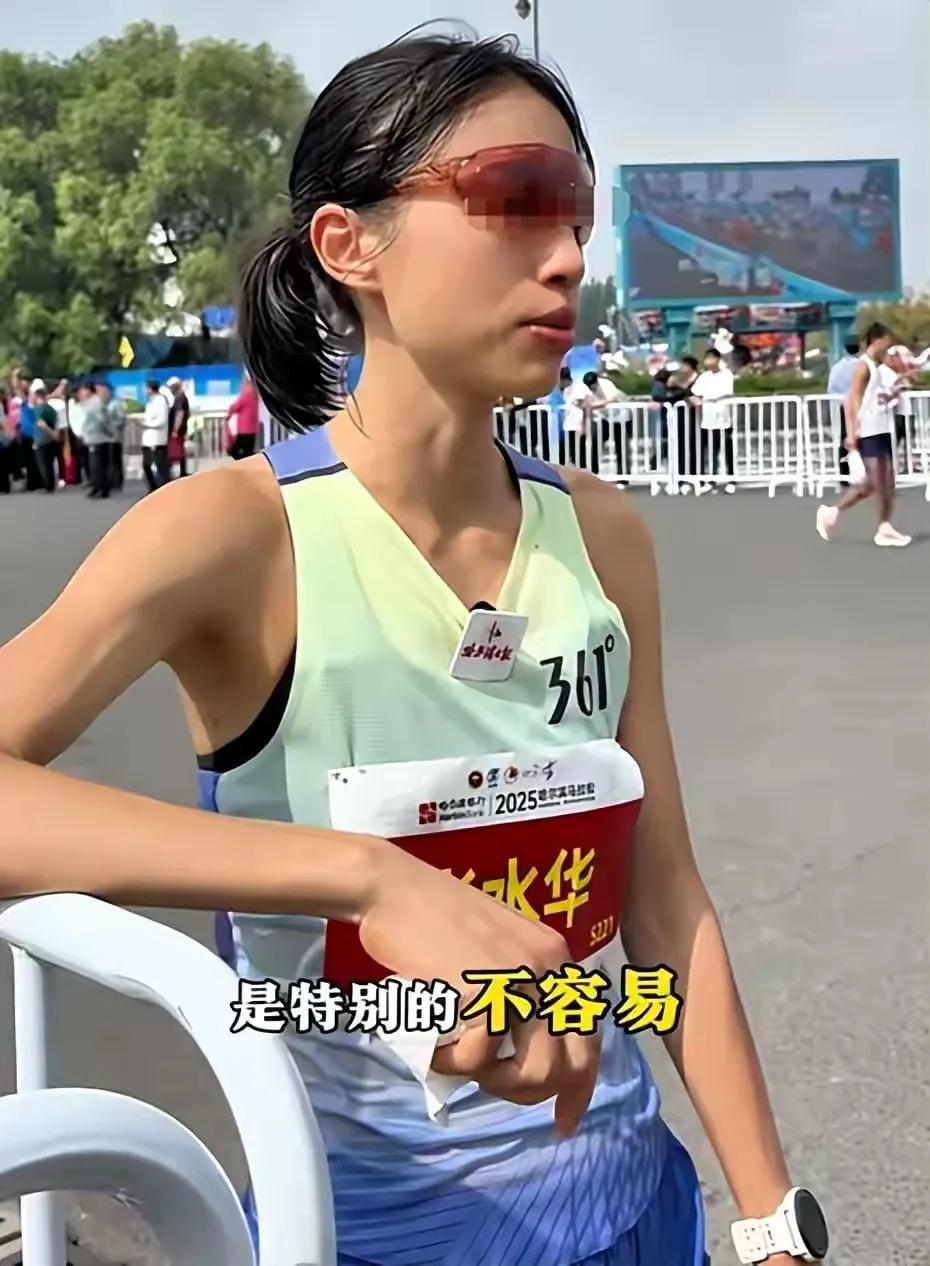 张水华哭诉领导不给调休，这事的新后续来了，福州市卫健委的回答，意思很明确：调休事