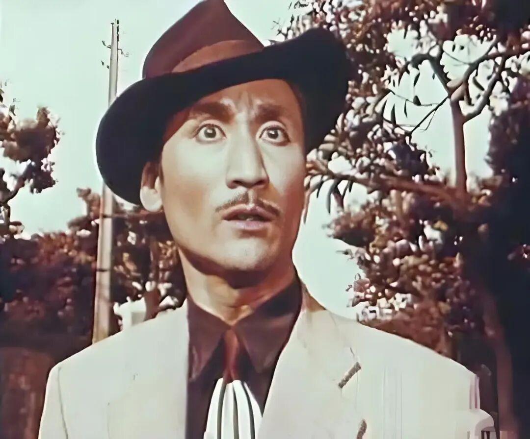 言小朋（1925年5月—1992年），蒙古族，京剧武生、影视演员，京剧言派创始人