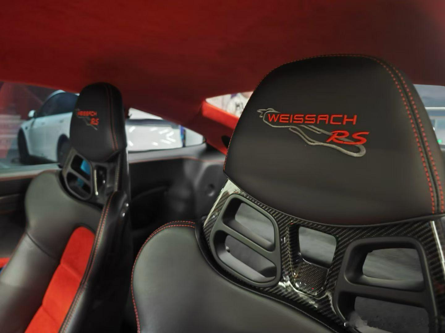 保时捷911GT2RS，19年上牌4000公里，带魏斯阿赫组件·镁合金轮毂