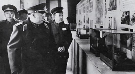 45年罗荣桓去东北，程世才没见过他：你是什么级别？就带这几个人【1945年10