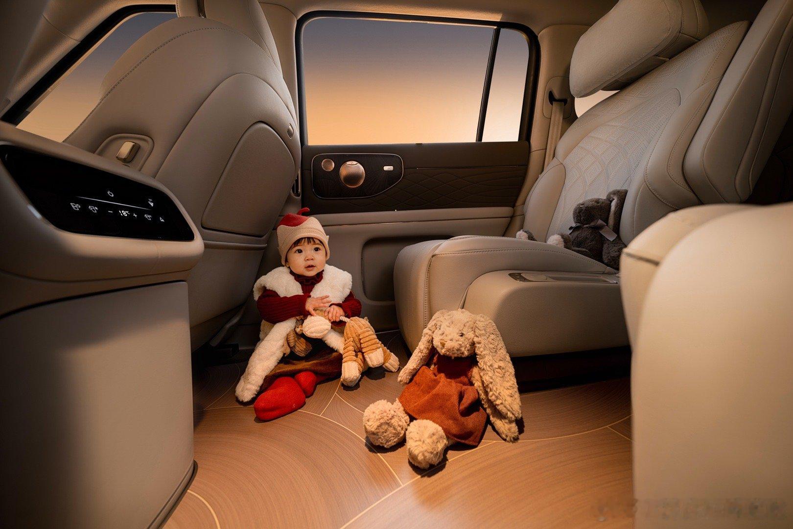 上汽旗舰智己ls9这车都杀进增程旗舰SUV前三了？有点不可思议，感觉难以想象。