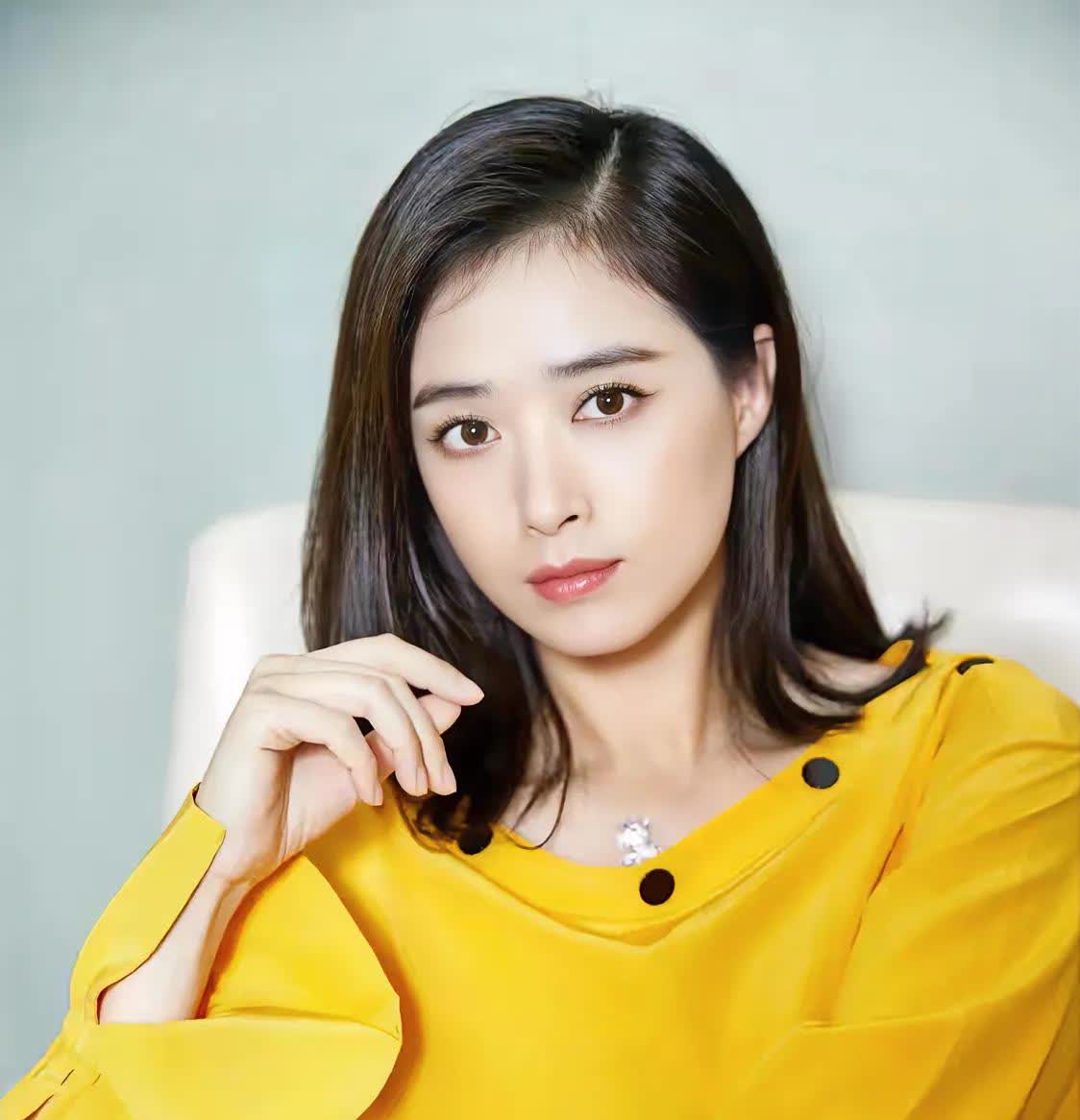 被王凯迷倒的10位女星,这些女星也是一个个都很漂亮：一、王子文二、马思纯