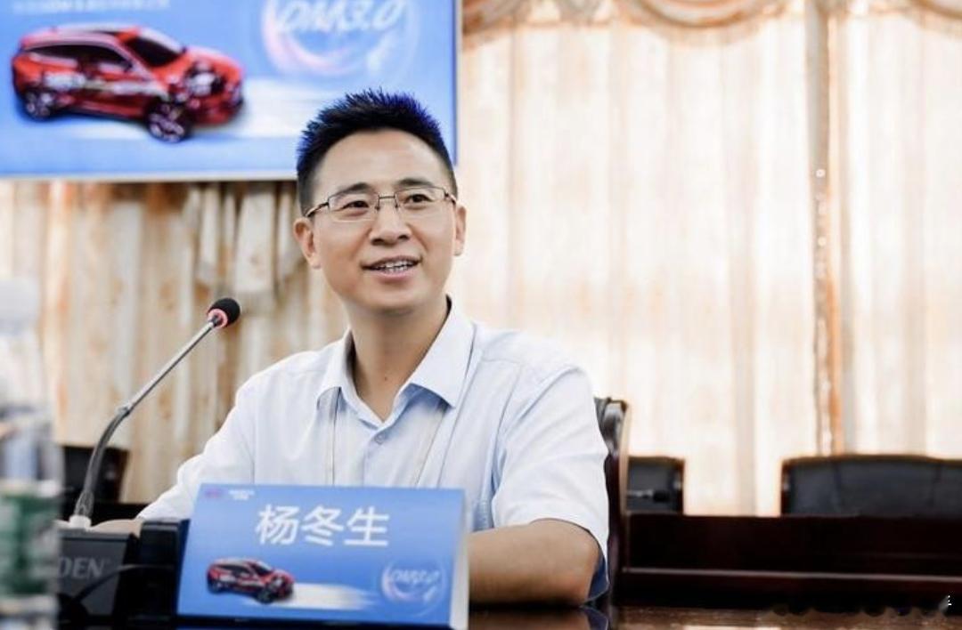 比亚迪杨冬生：辅助驾驶该管一管了，行业该回归理性！7月29日消息，昨日，比亚迪在