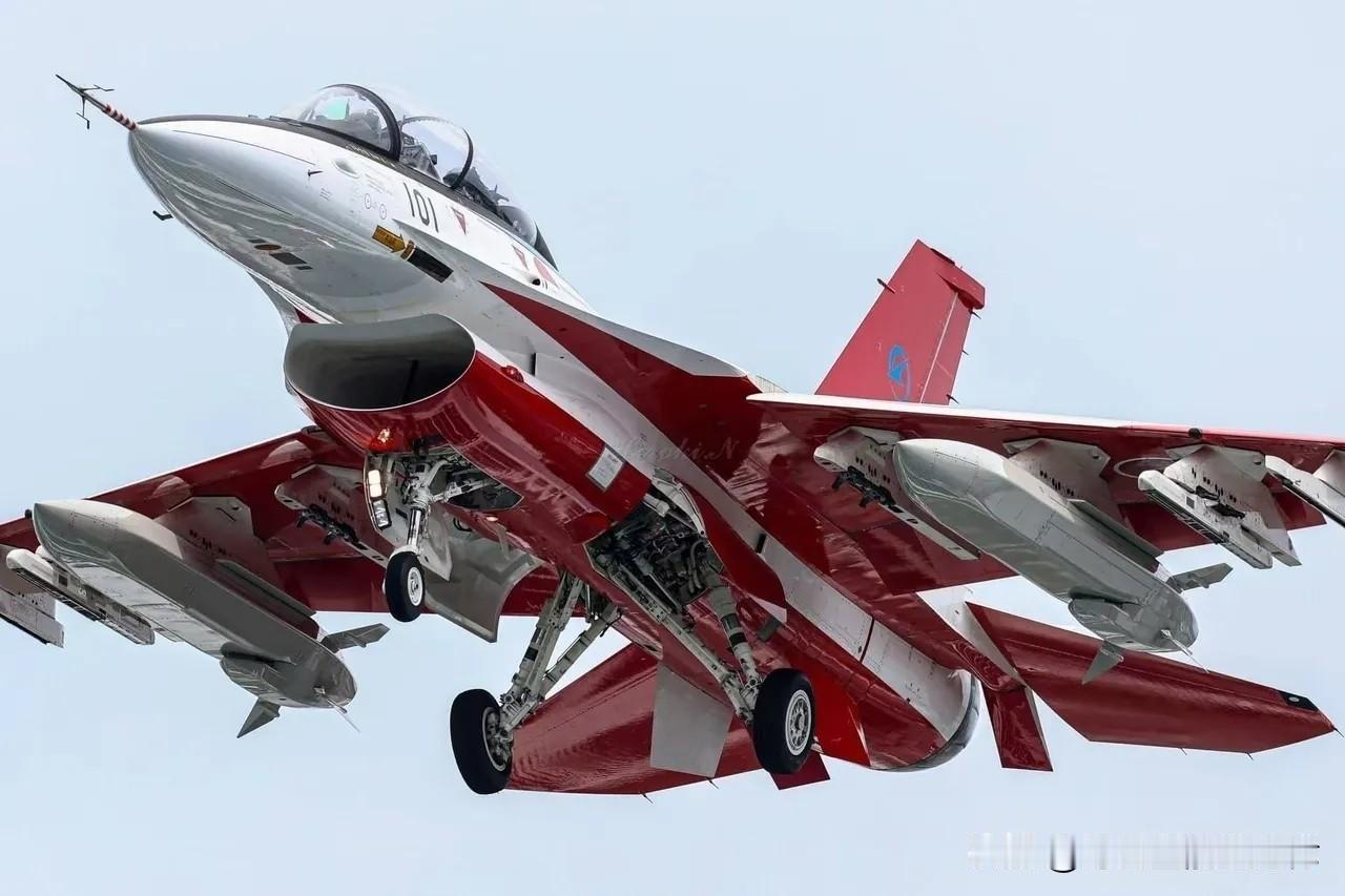 东海情况突然发生变化，有大事情发生！日本F-2B战机，正式挂载射程1000公里2
