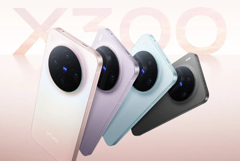 年底还有多款6.3英寸左右的小屏手机发布，有主打拍照的，也有主打性能的。从我个人