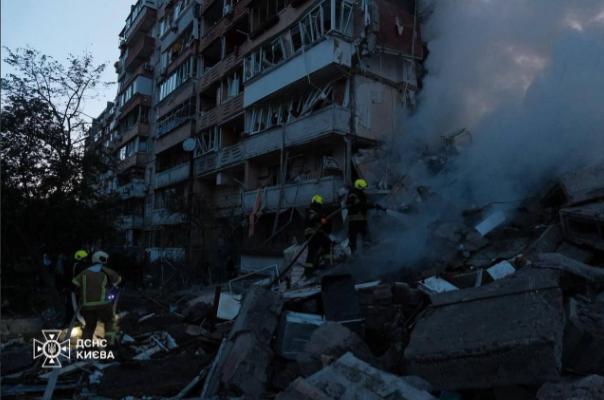 俄军这次直接下了死手！5月14日凌晨，乌克兰首都基辅连续传出爆炸声，防空警报响了