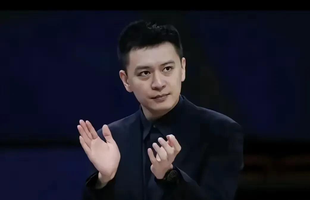 杨鸣的预测说明他很幼稚，不要以为辽篮败给了广厦，冠军就一定是广厦，其实即使辽宁赢