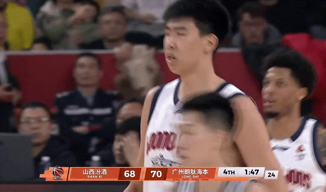 徐昕啊徐昕，这回你是自己不争气啊！以前你是受排挤了，是被人算计了，你是好不容易逃