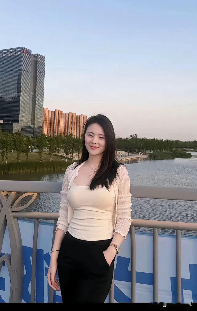 迎着朝阳，美好一天开启