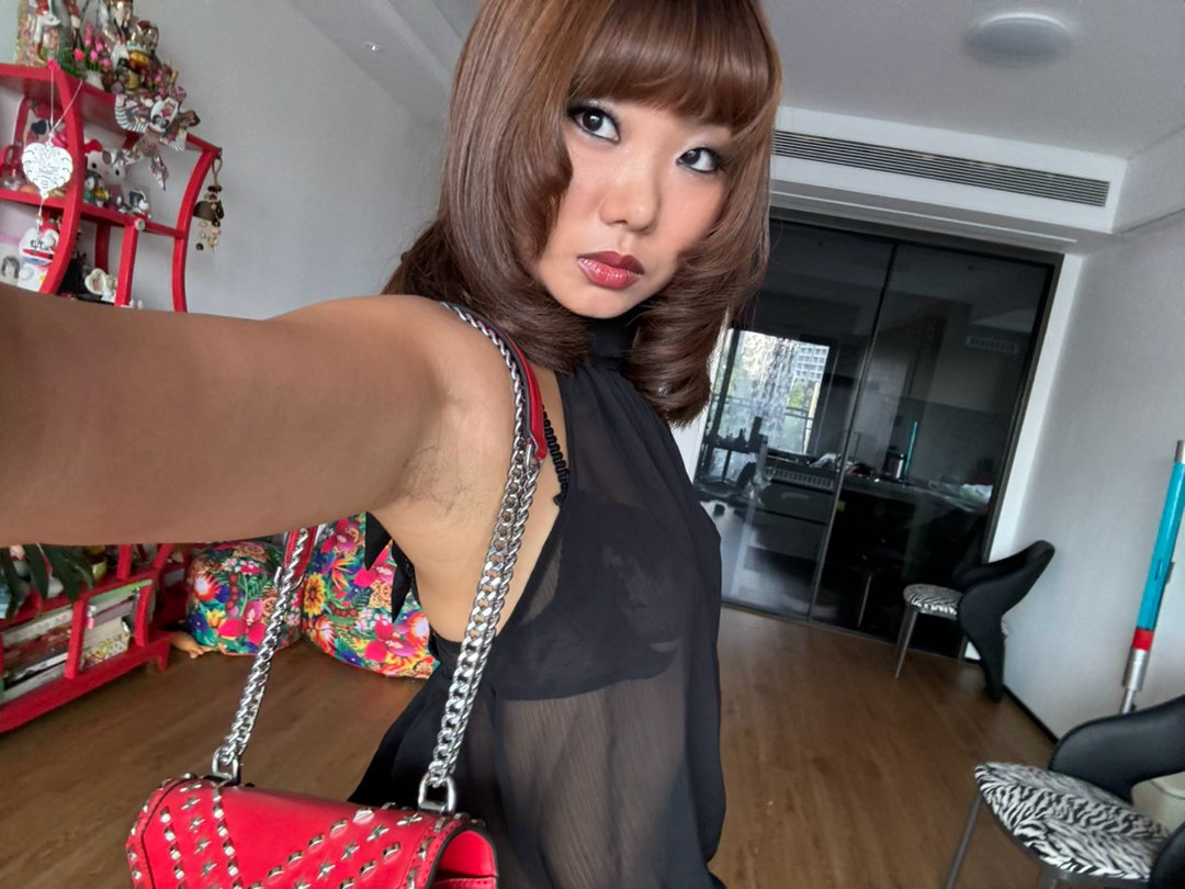 视频拍完就是一片狼藉，出门吃点美食