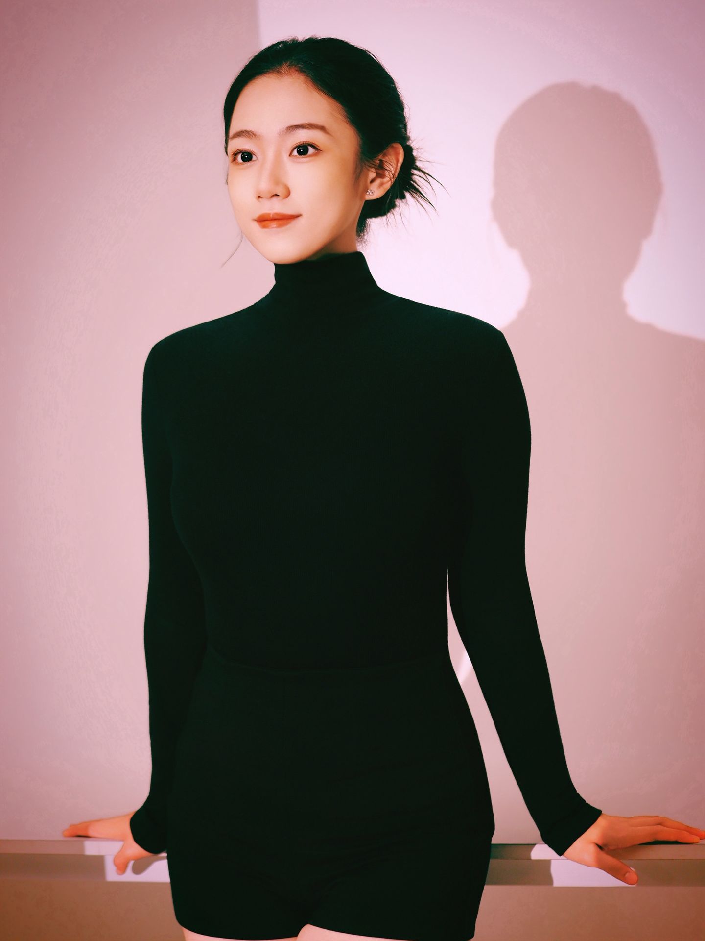 张婉茹～​​​