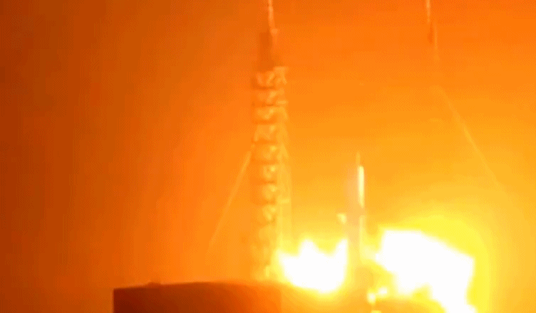美国一公司火箭点火测试发生爆炸
