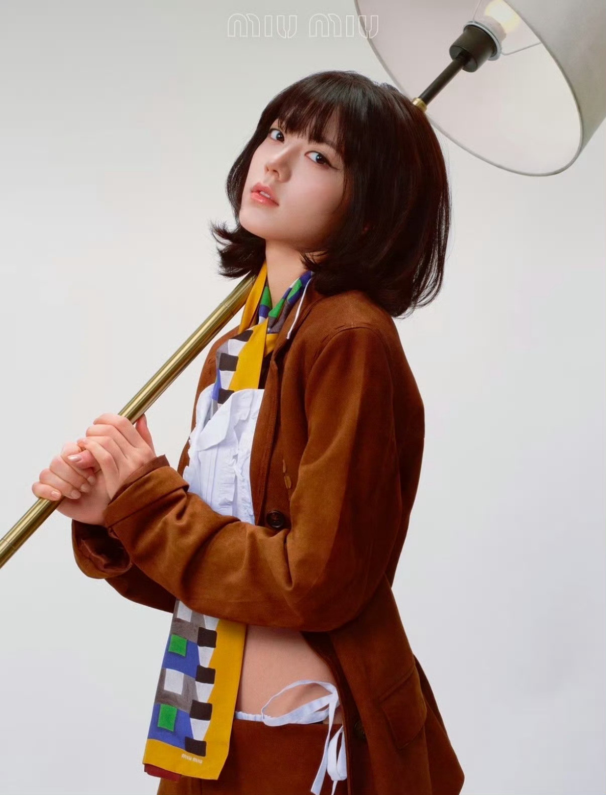 百变风格不被定义的小麦🥹赵今麦miumiu齐刘海短发大片