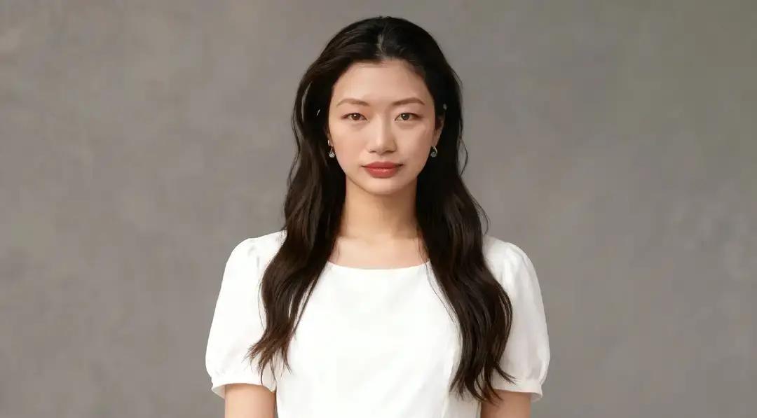 发生在昨天（11月24日）的一件事颇有意思，一名来自印控藏南的女子，在上海转机时