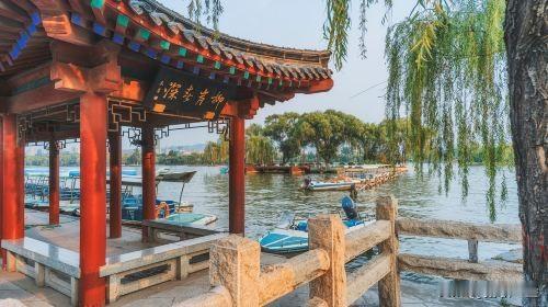 济南精品一日游（不是广告）（大明湖→趵突泉→千佛山→金牛动物园），时间表+公