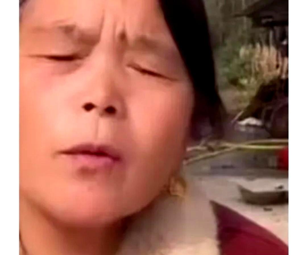 舅舅亲自下场，说全是段子。李佳她舅舅，就是那个500万粉博主的“段子手舅舅”