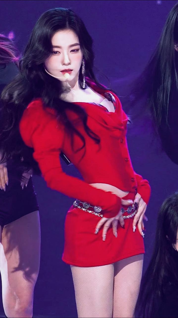 投稿【裴珠泫】碳基生物的巅峰长相