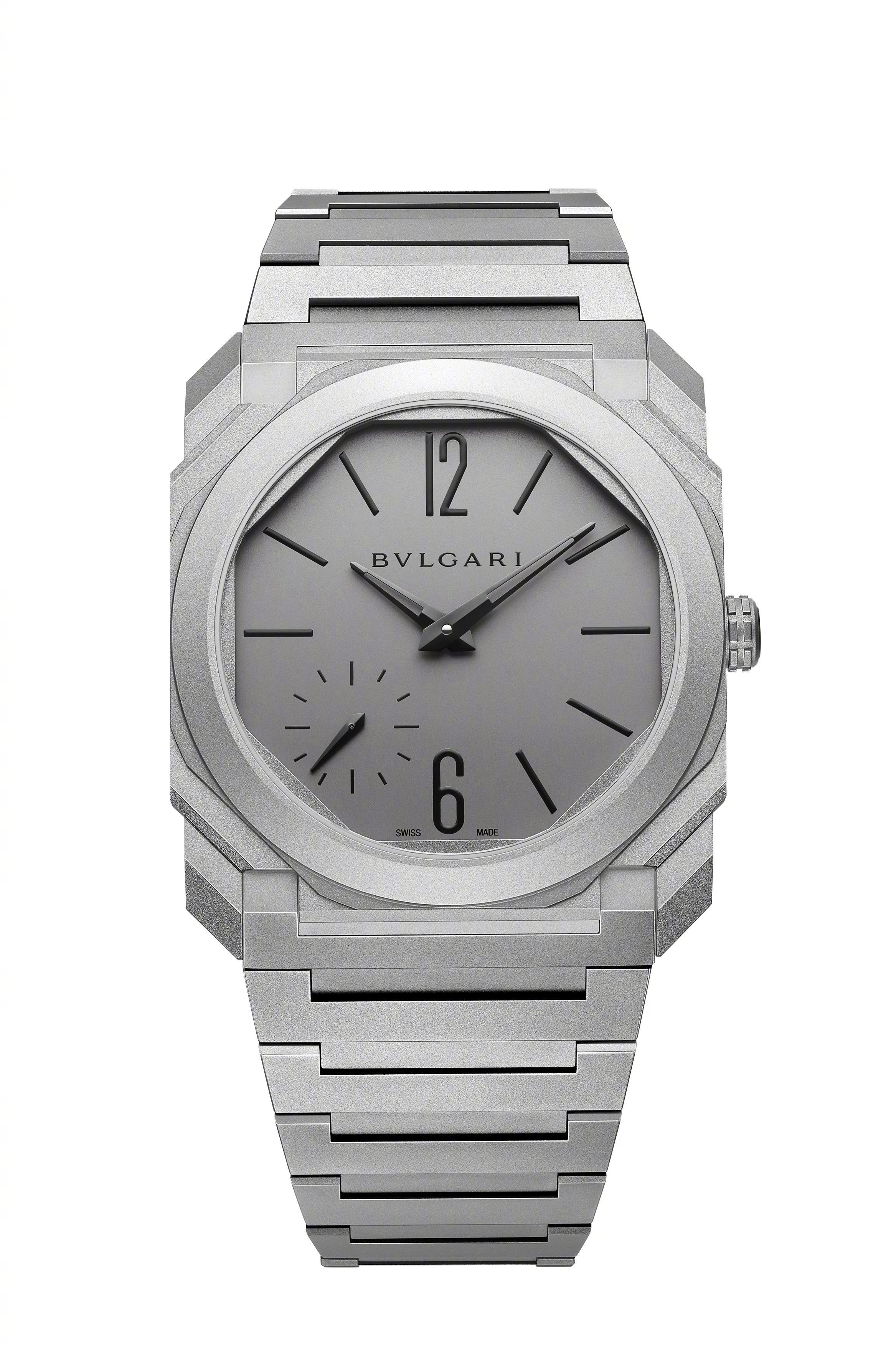 BVLGARI宝格丽品牌大使张凌赫演绎的OctoFinissimo系列37毫米