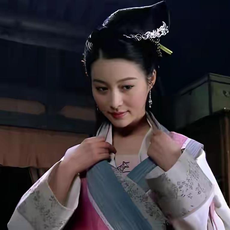 《水浒传》：一个丫鬟都能让武松春心荡漾，潘金莲为何撩不到他？咱们先把话说透