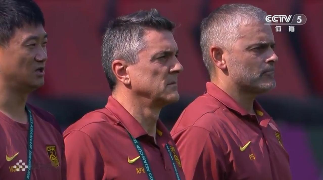 安东尼奥的成功，让邵佳一压力山大了，如果中国U23国足战胜日本夺冠了，那安东尼奥