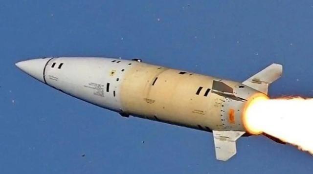 既然美国敢做初一，那中国必然会做十五。你卖武器给台湾，那我们就卖武器给那些反对美