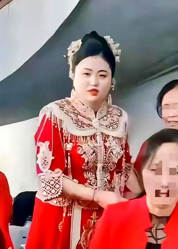 90.8万天价彩礼后续：女孩发视频，说男孩性变态。男孩拿出新证据，证明女孩是在