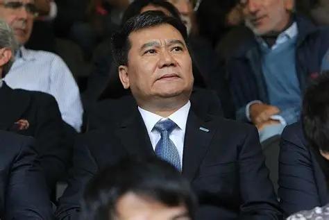 《法院公告实锤：张近东资产真的清零了，但他根本没“完蛋”》我特意去南京中院官