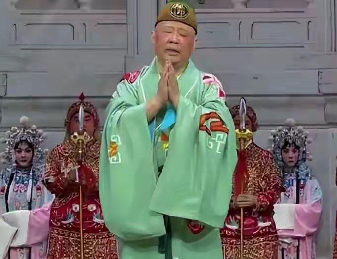 64万罚单落地3天后，德云社又丢了一块大招牌9月7日，武汉文旅部门通报郭德纲