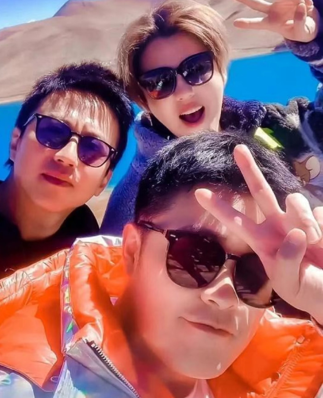 邓超被五哈节目组辟谣哈哈哈哈哈邓超今天亲自下场骗人，说五哈延期了。结果发完才反