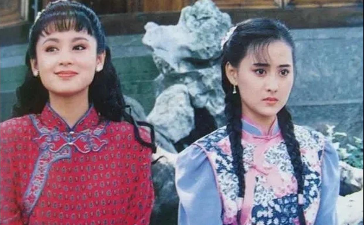 当年女主和女配都是天仙配，截然不同的美相碰撞，陈德容美得让见惯美女的琼瑶都“