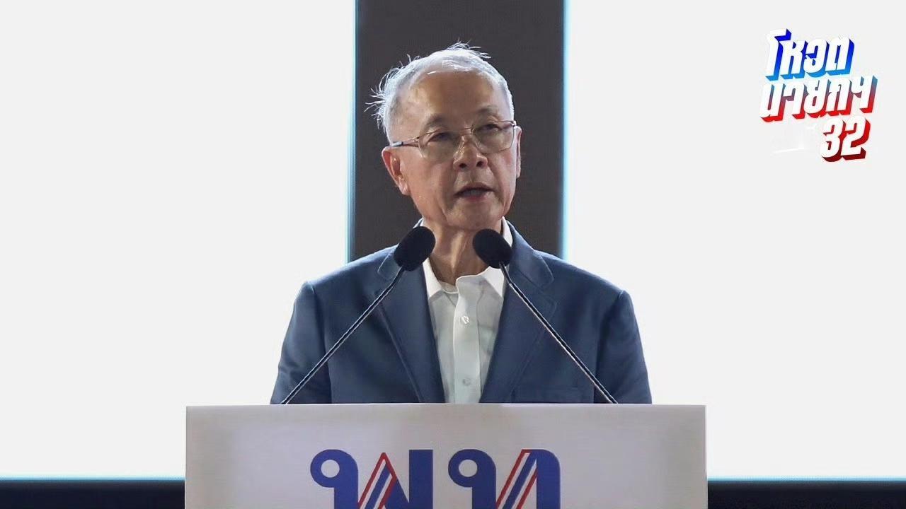泰国政坛最近这出大戏可真是越来越精彩了。 为泰党和自豪党这两个老对手在总理人