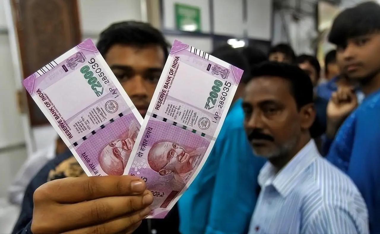 印度gdp被英国反超，排名下降到世界第6？其实我很早就提出过，印度GDP将长期处