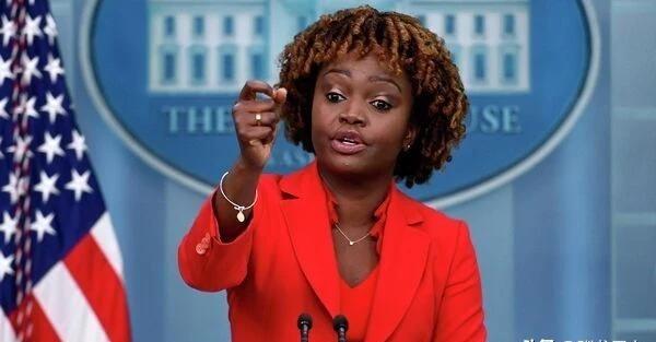 有记者问美国白宫新闻发言人皮埃尔，中国探测器为何没有发现美国登月的痕迹？皮埃尔说