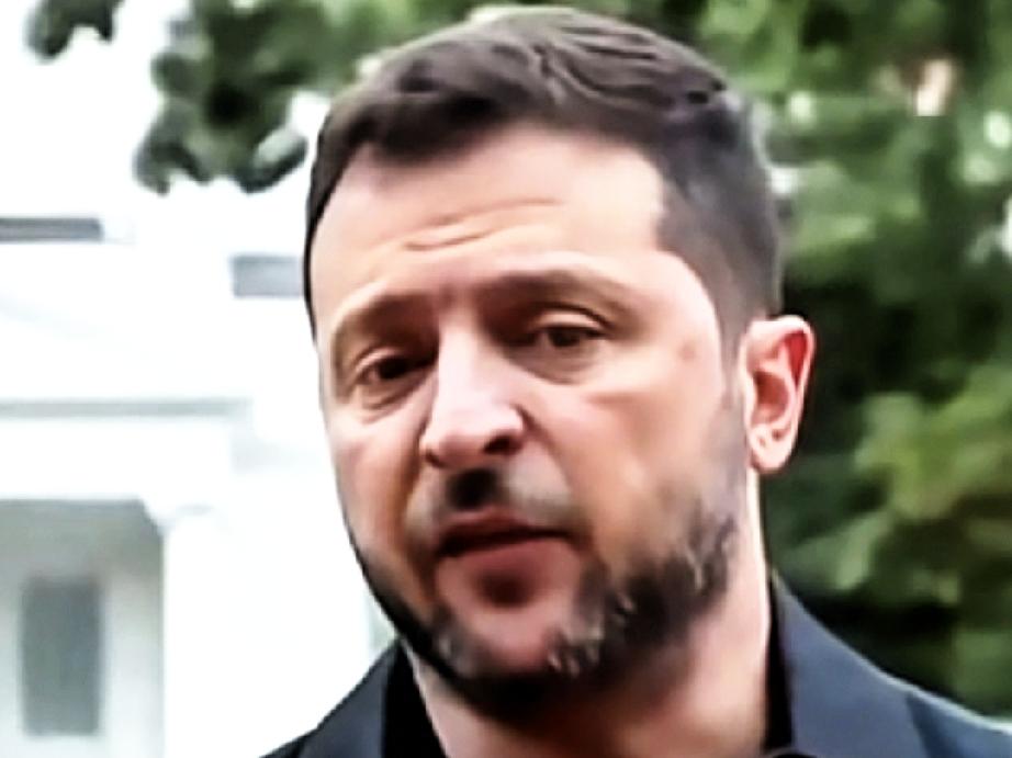 新消息，真没想到，泽连斯基放话了：咱拿中国没招，美国得上！泽连斯基最近跟美国喊