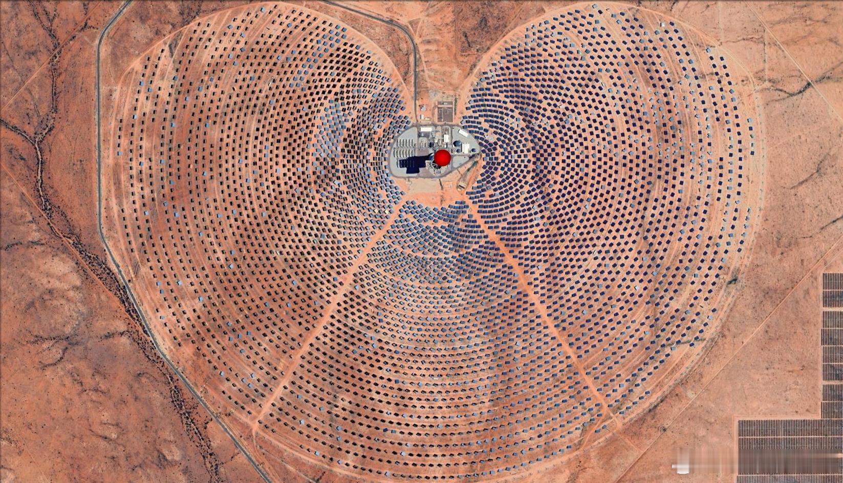 说起太阳能，大家是不是认为只能在白天发电？聚光太阳能发电（CSP，简称光热发电）