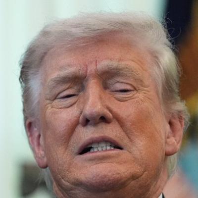 伊朗救了美国一命！说句大实话，如果不是伊朗一战“打醒”美国，美国还以为自己是